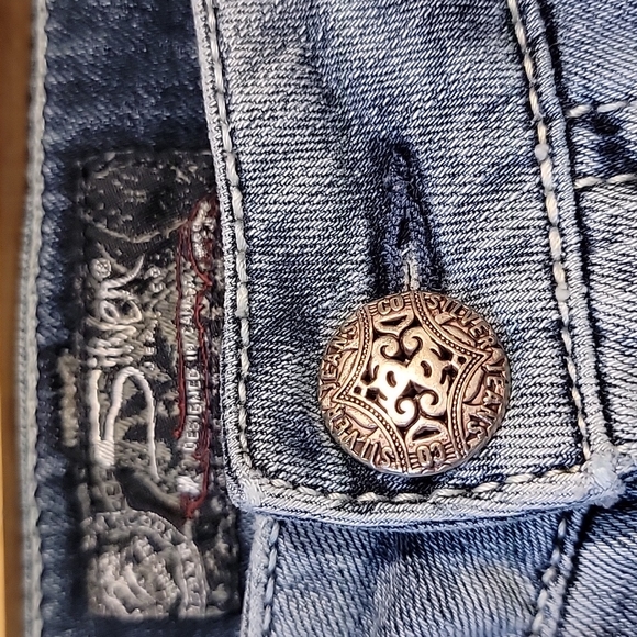 Silver Aiko Mid Capri Sz 22 - Picture 2 of 6